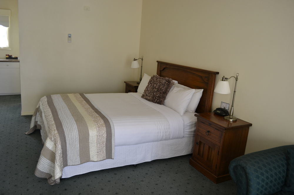 Best Western Crystal Inn Bendigo Exterior photo